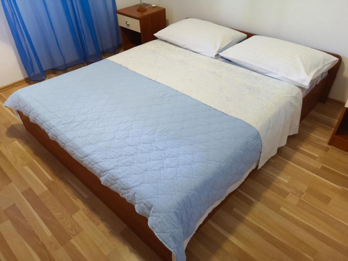 Apartment Magdic Brzac Екстериор снимка