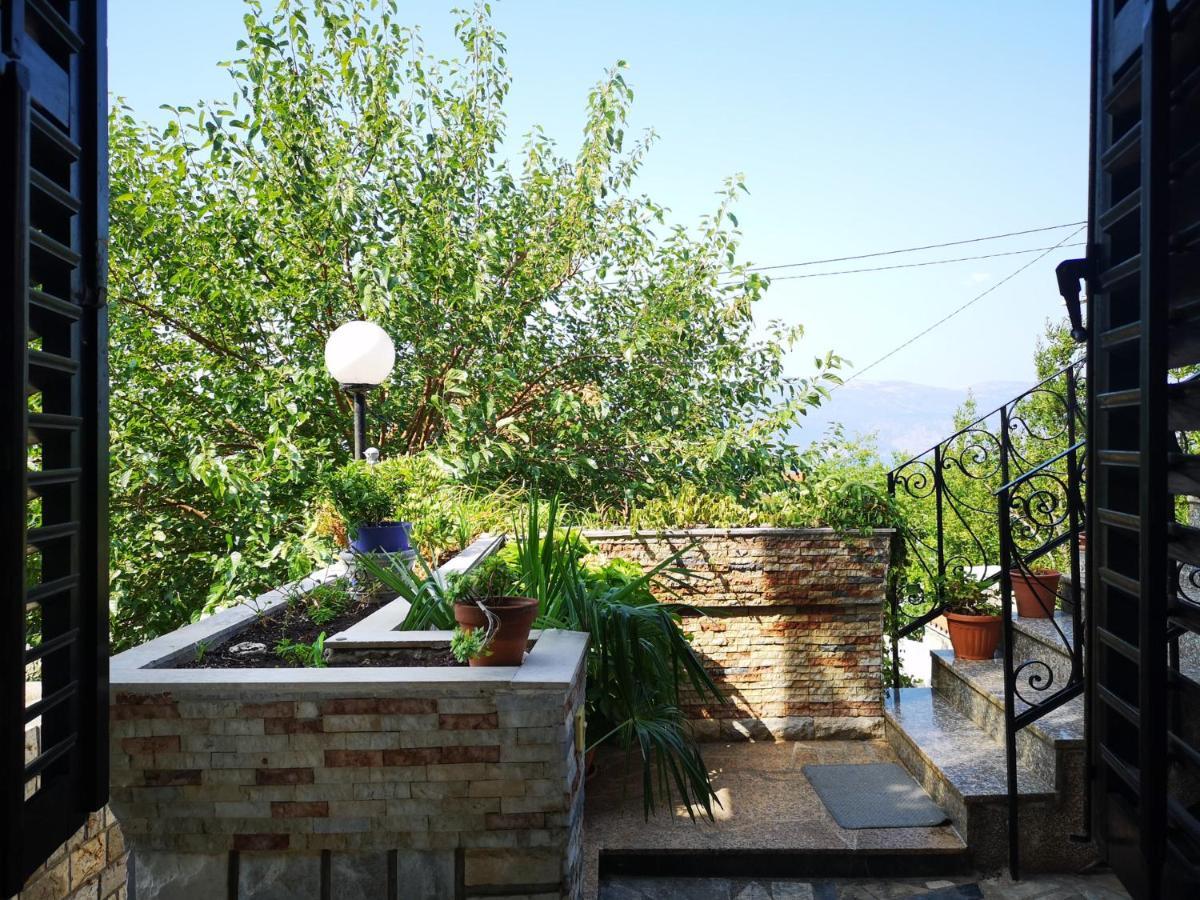 Apartment Magdic Brzac Екстериор снимка