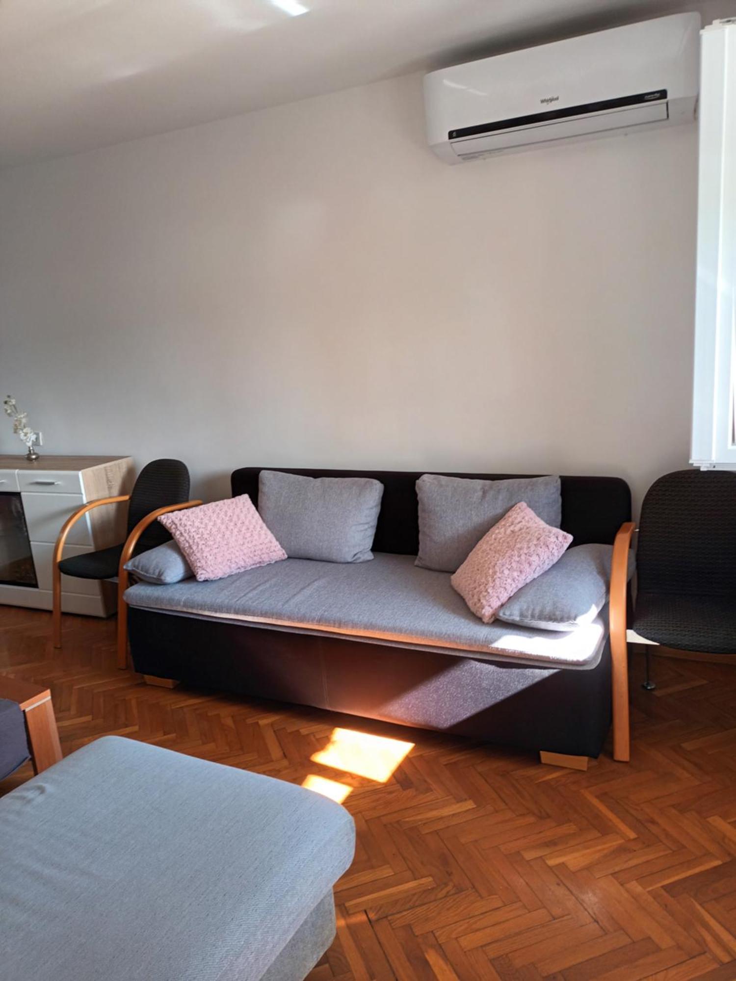 Apartment Magdic Brzac Екстериор снимка
