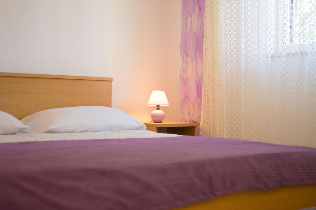 Apartment Magdic Brzac Екстериор снимка